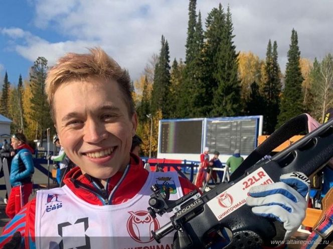 Даниил Серохвостов завоевал серебро в спринте на чемпионате России 