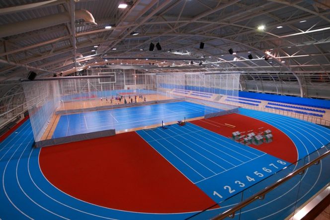 Легкоатлеты АУОР и ряда спортивных школ края открыли зимний спортивный сезон соревнованиями в Томске