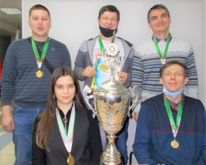 Команда Барнаула - чемпион Алтайского края по быстрым шахматам