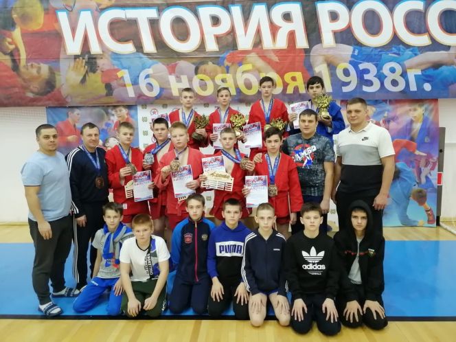 Спортсмены Алтайского края завоевали 15 медалей на межрегиональном турнире памяти Александра Бородина