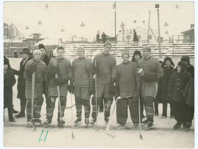 Страницы истории алтайского хоккея. Весна 1960-го. На задворках сибирского хоккея