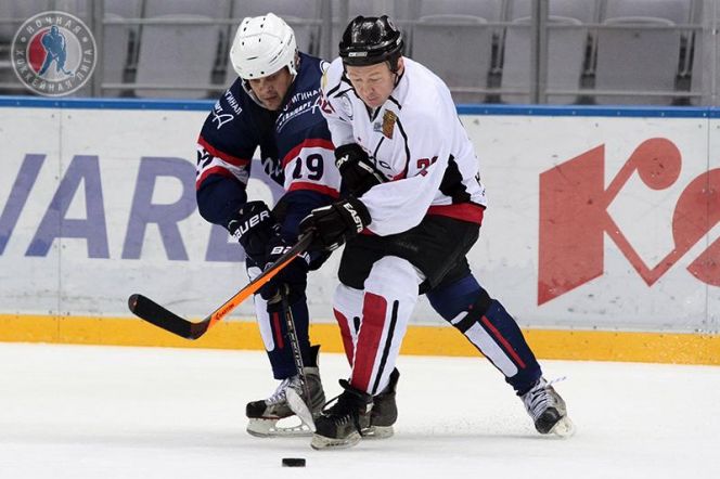 "Полимер" вошёл в десятку сильнейших любительских команд "Лиги будущих чемпионов" НХЛ России.  
