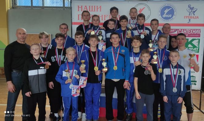 В Бийске определились победители и призёры турнира по кикбоксингу XLI краевой спартакиады спортшкол  среди юношей 2008–2009 годов рождения