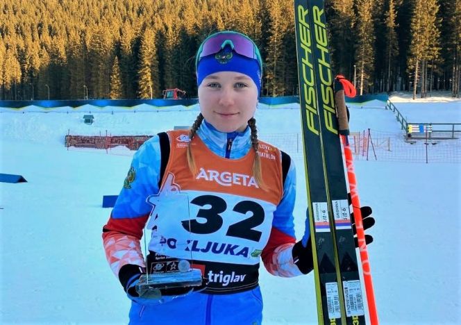 Анастасия Гришина — пятая в спринте на третьем этапе юниорского Кубка IBU 