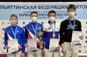 Квартет саблистов Алтайского края впервые в истории выиграл золотые медали кадетского первенства России