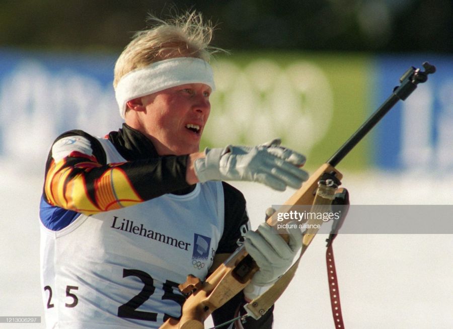 На зимних Олимпийских играх 1994 года в норвежском Лиллехаммере Сергей Чепиков завоевал золото в спринте 10 км. Фото: Getty Images