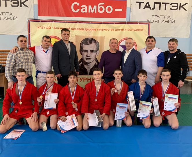 В Барнауле завершился краевой юношеский турнир памяти Виктора Репина