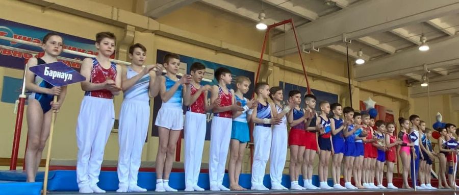 В Бийске определились лучшие гимнасты-юноши межрегионального турнира «Кубок Космонавтики»