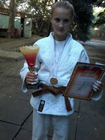 Анна Кривенко из Барнаула - победительница VII летней Спартакиады учащихся России.