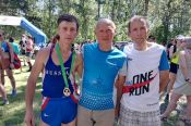 Спортсмены Алтайского края успешно выступили на легкоатлетическом пробеге памяти Валерия Рыцарева в Новосибирске
