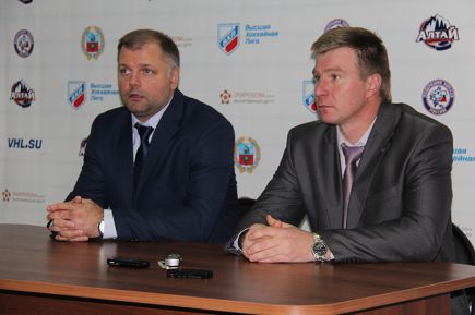 В повторном матче "Алтай" обыграл "Юниор-Спутник" со счетом 7:2.
