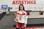 Девушка и штанга: Светлана Ильенко – первый женский мастер спорта по тяжелой атлетике в Алтайском крае 