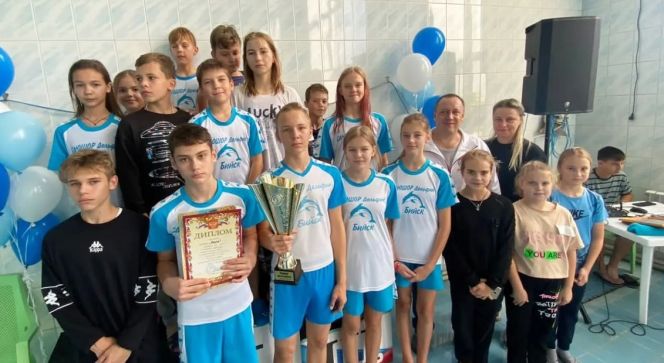 В Бийске состоялись соревнования, посвященные 20-летию спортшколы «Дельфин»