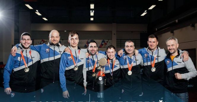 В минувшем сезоне профессиональная мужская команда «Алтай» впервые в новейшей истории региона выиграла Суперлигу чемпионата Федерации настольного тенниса России