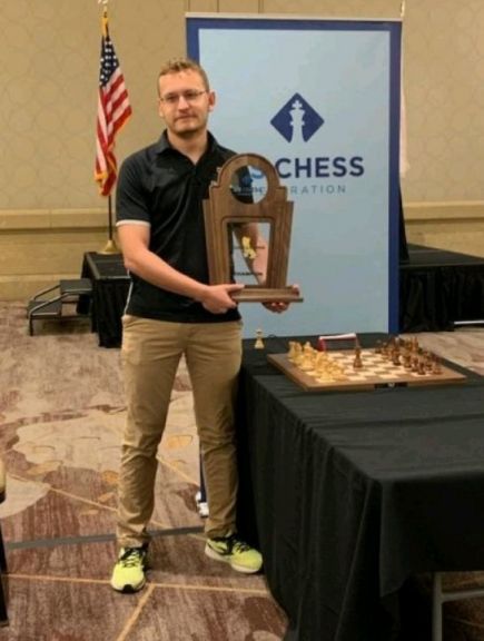 Алексей Сорокин с Кубком за победу в открытом чемпионате США 