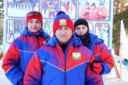 Семья Белан из Ключевского района - победители соревнований спортивных семей с мальчиком