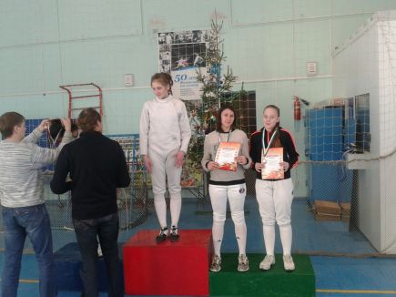 В Барнауле прошёл юниорский чемпионат края по фехтованию на саблях.