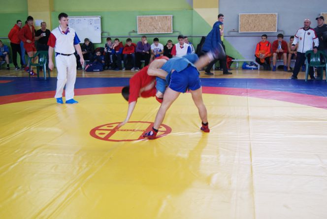 На Всероссийском юношеском турнире в Бийске разыграно 10 путёвок на первенство страны.