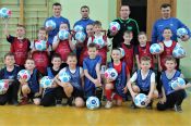 Футболисты «Динамо-Барнаул» приняли участие в проекте «Футбол в школу»