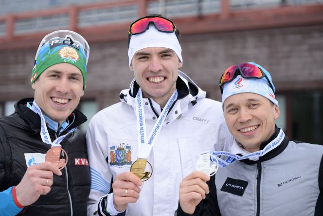 Призеры спринта Эдуард Латыпов, Никита Поршнев и Даниил Серохвостов. Фото: СБР