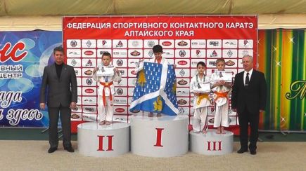 В Барнауле состоялся всероссийский турнир по спортивному контактному каратэ «Siberia open-2016».