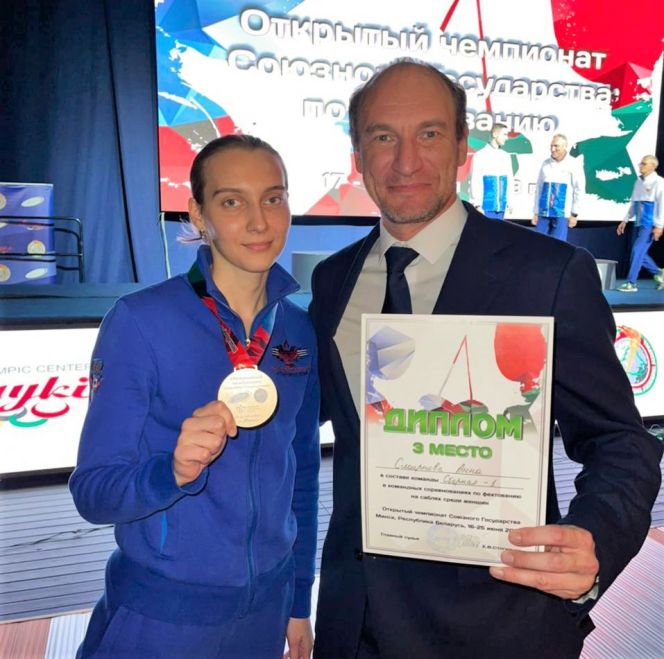Анна Смирнова с тренером Валерианом Феоктистовым