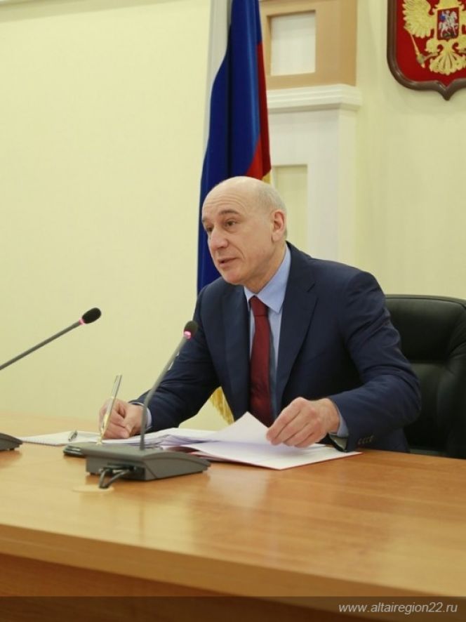 На Совете администрации Алтайского края обсудили внедрение комплекса ГТО в регионе.