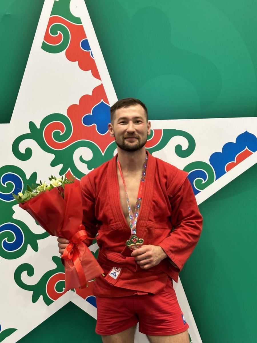 Владимир Жданов - серебряный призёр международного Гран-При в Казани 