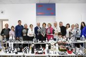 Более 200 экспонатов: в Алтайском институте развития образования открыта выставка детских работ, посвящённых шахматам