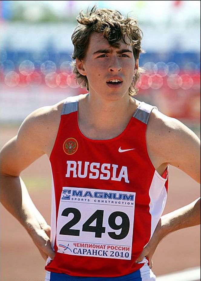 Сергей Шубенков продемонстрирует в Америке спортивную экипировку, изготовленную по заказу Международной федерации лёгкой атлетики к Олимпиаде в Лондоне.