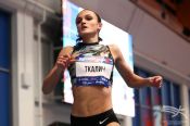За явным преимуществом. Полина Ткалич выиграла чемпионат России в беге на 400 метров (видео)