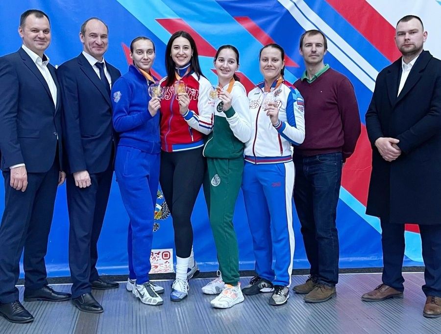 Саблистка Анна Смирнова - бронзовый призёр Гран-при в составе команды «Россия-1»