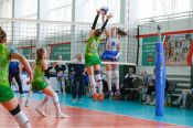 В заключительном матче предварительного этапа Высшей лиги «Б» волейболистки «Алтая-АГАУ» уступили «Амурским тигрицам» из Хабаровска – 0:3