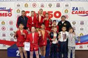 11 медалей завоевали юные борцы сборной региона на «Сибирской лиге самбо» в Новосибирске 