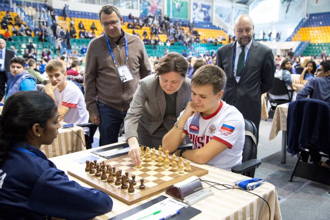 Алтайские шахматисты Алексей Сорокин и Ростислав Марчук взяли первые очки на чемпионате мира среди юношей и девушек в Ханты-Мансийске. 