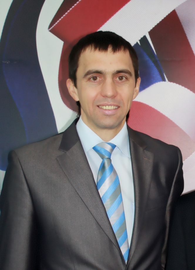 Новым руководителем Алтайской краевой федерации волейбола стал экс-игрок «Университета» Максим Зырянов.