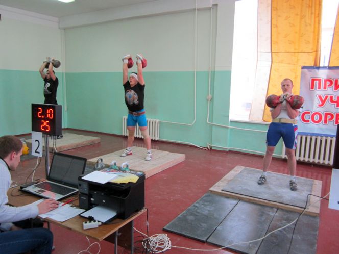 Сборная АлтГПУ – победитель краевой Универсиады вузов по гиревому спорту.