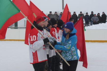 ХК «Алтай» провёл мастер-класс для юных хоккеистов села Крутихи. 