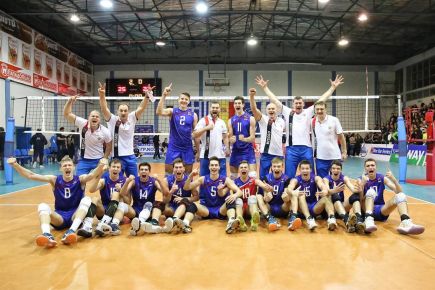 Воспитанник алтайского волейбола Егор Кречетов в составе юниорской сборной России (U-19) пробился в финальный турнир чемпионата Европы.
