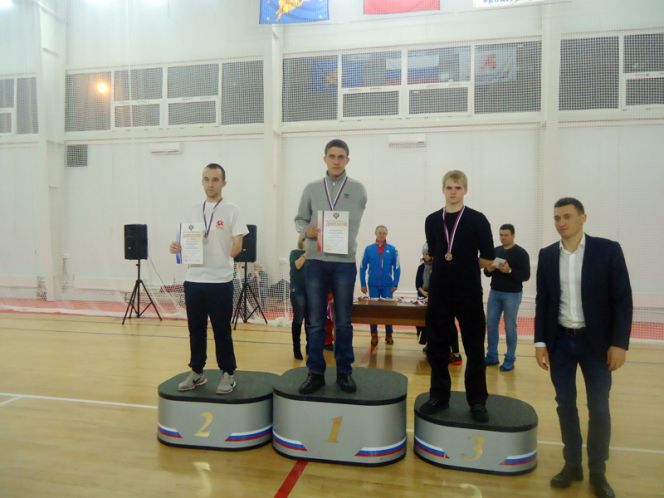 Александр Кайгородов из Заринского района завоевал три медали на первенстве России по лыжным гонкам.