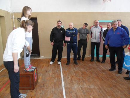 В селе Чарышском повысили квалификацию спортивные судьи по ГТО и полиатлону. 
