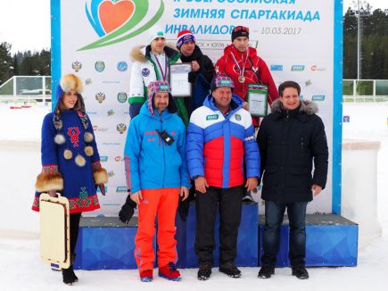 Алтайские лыжники выиграли восемь медалей на II Всероссийской зимней спартакиаде инвалидов.
