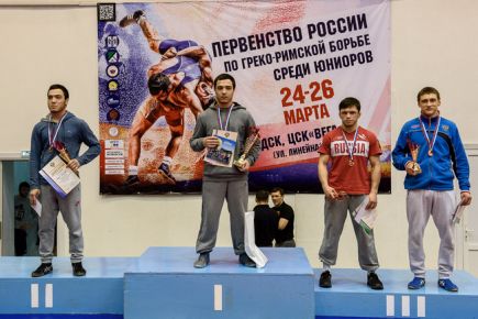 Три медали завоевали алтайские спортсмены на юниорском первенстве России.