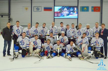 Команда «Динамо-Алтай» – сборная вузов Алтайского края – завоевала путёвку во всероссийский финал Студенческой хоккейной лиги.