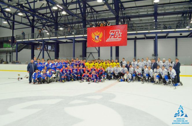 Команда «Динамо-Алтай» – сборная вузов Алтайского края – завоевала путёвку во всероссийский финал Студенческой хоккейной лиги.