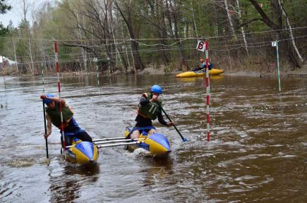 На Барнаулке 23 апреля состоятся соревнования по технике водного туризма в честь 80-летия Алтайского края и экологическая акция «Чистые реки Алтая».