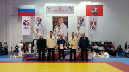 На первенстве России по cинкёкусинкай алтайские спортсмены завоевали пять медалей.