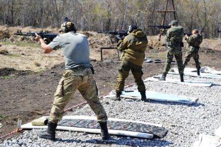 В БЮИ МВД России прошёл чемпионат Алтайского края по стрельбе из боевого оружия.