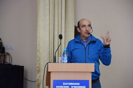 В училище олимпийского резерва прошёл семинар-совещание «Концепция развития биатлона, лыжных гонок и судей в Алтайском крае».