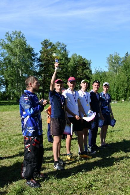 В ЗАТО Сибирский состоялись открытые краевые соревнования среди военно-спортивных и военно-патриотических клубов, кадетских корпусов, молодёжных и спортивных организаций. 